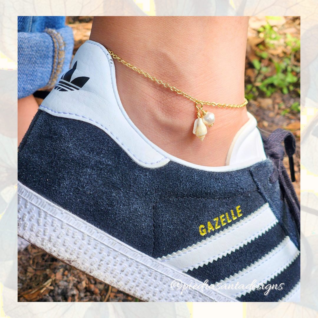 Shell anklet